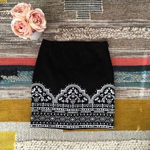 White House Black Market Skirt